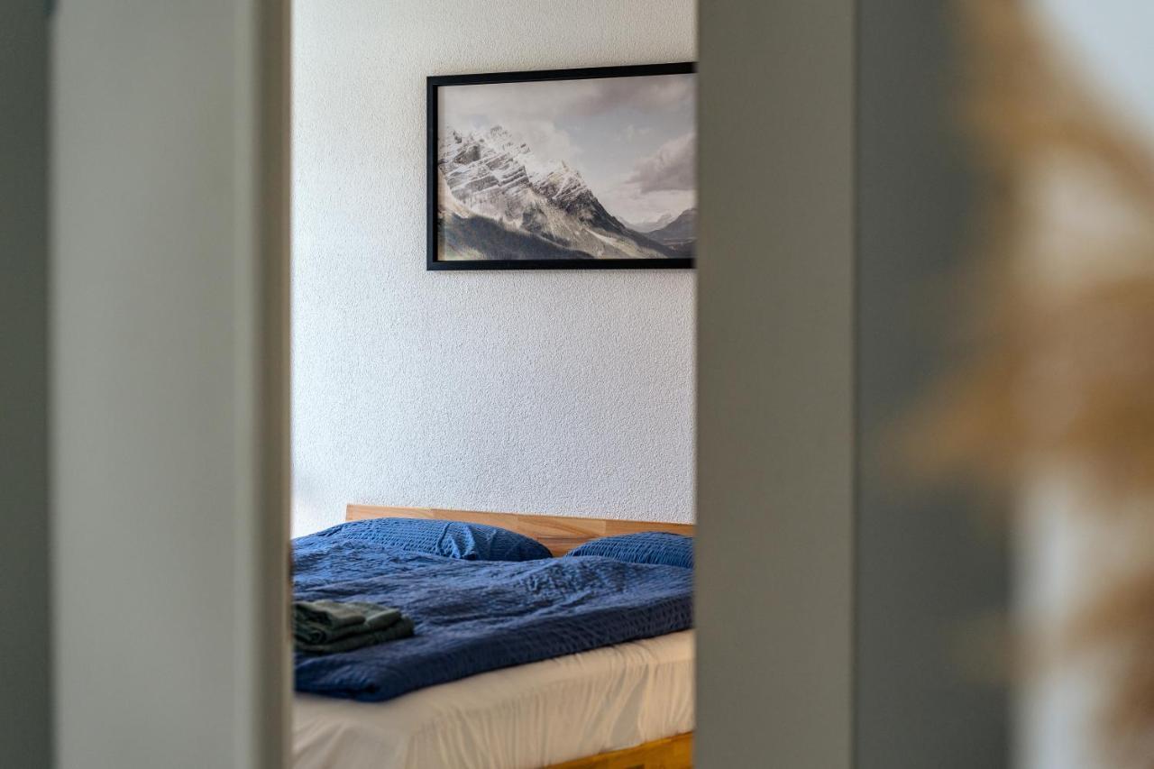 Apartment In The City Center With Free Parking Биль Экстерьер фото